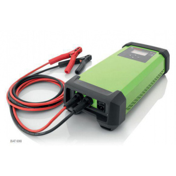 Bosch Batteriladdare BAT690 - 12-24V Bosch